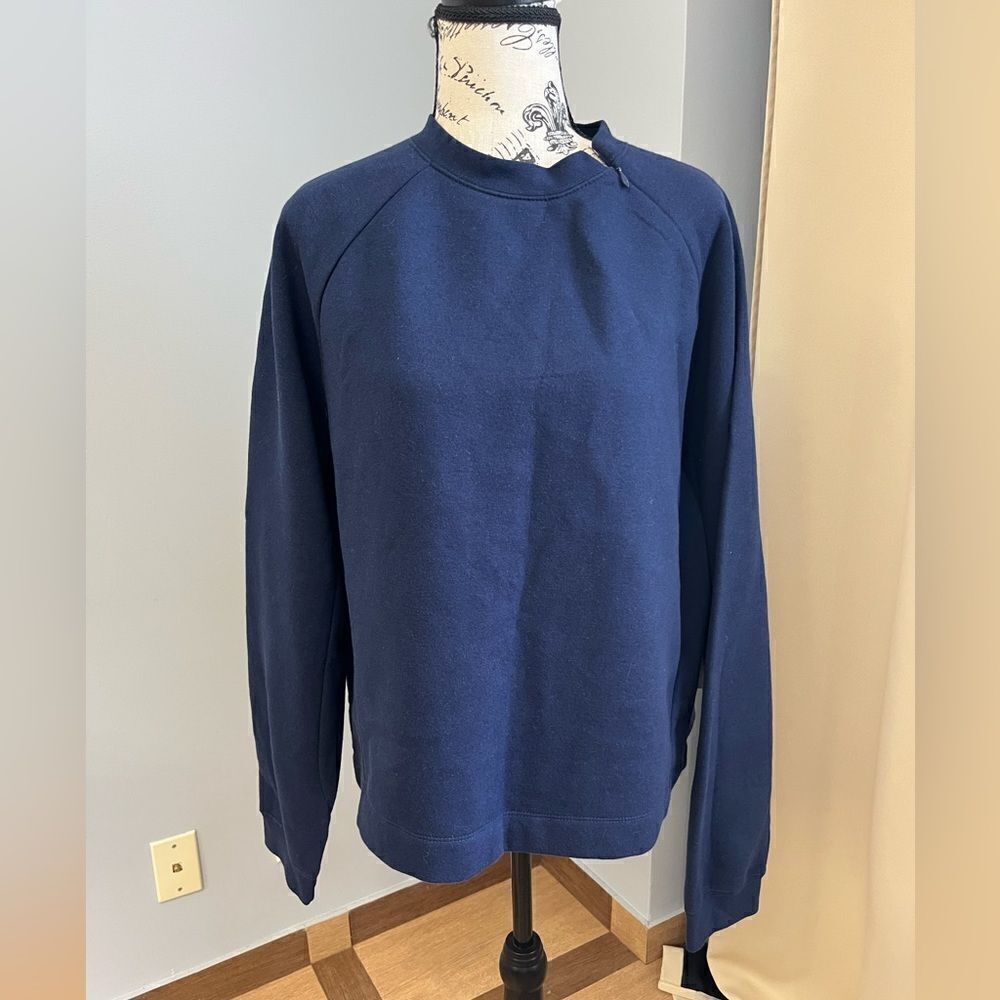 Askya navy women pullover sweatshirt
